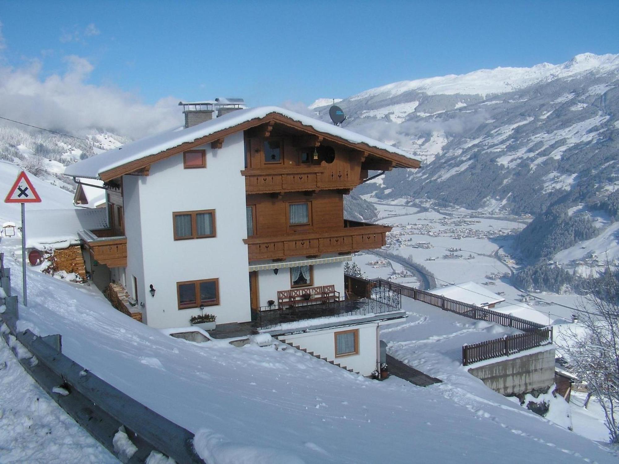 Apartment In Hippach Im Zillertal In The Mountains Muhlen (Tyrol) Exterior foto